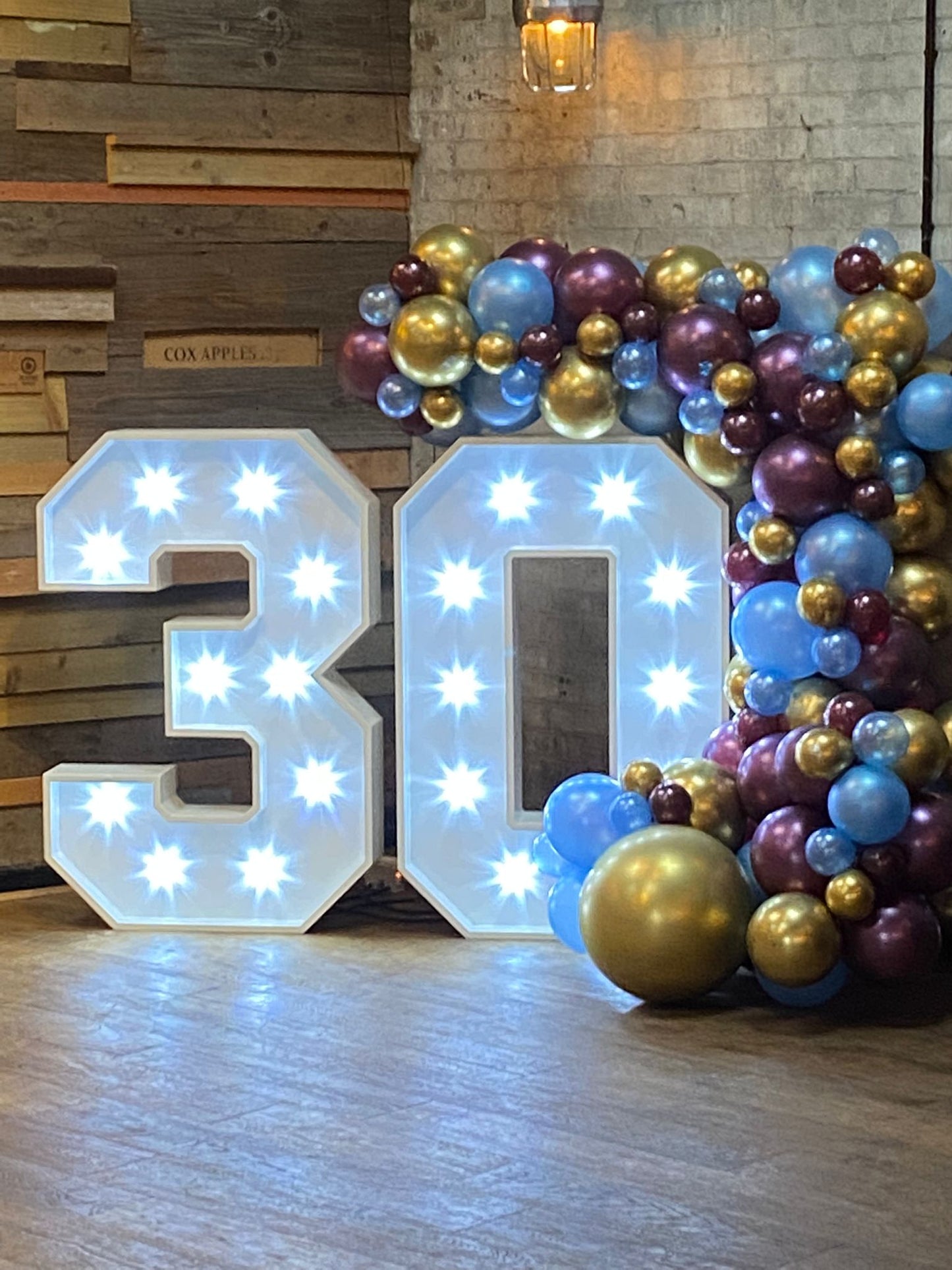 Light Up Numbers/Letters - To Hire